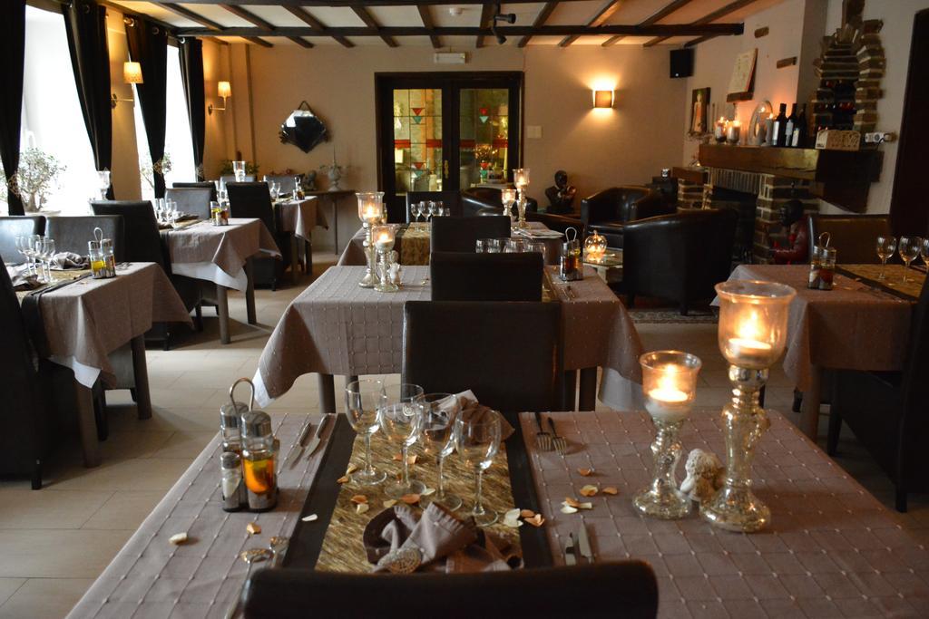 Auberge Le Relais Corbion Exterior photo